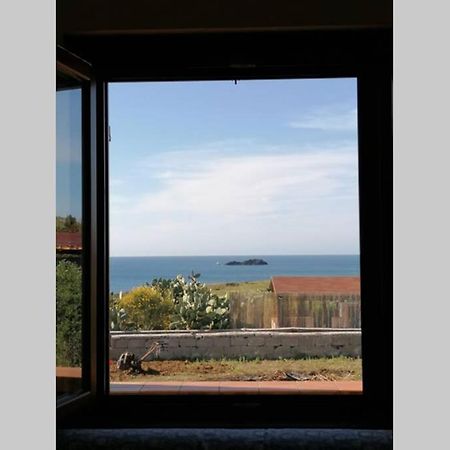 Open Space A Due Passi Dal Mare Isola di Ustica المظهر الخارجي الصورة