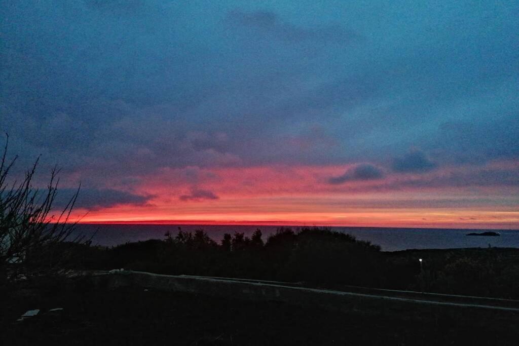 Open Space A Due Passi Dal Mare Isola di Ustica المظهر الخارجي الصورة